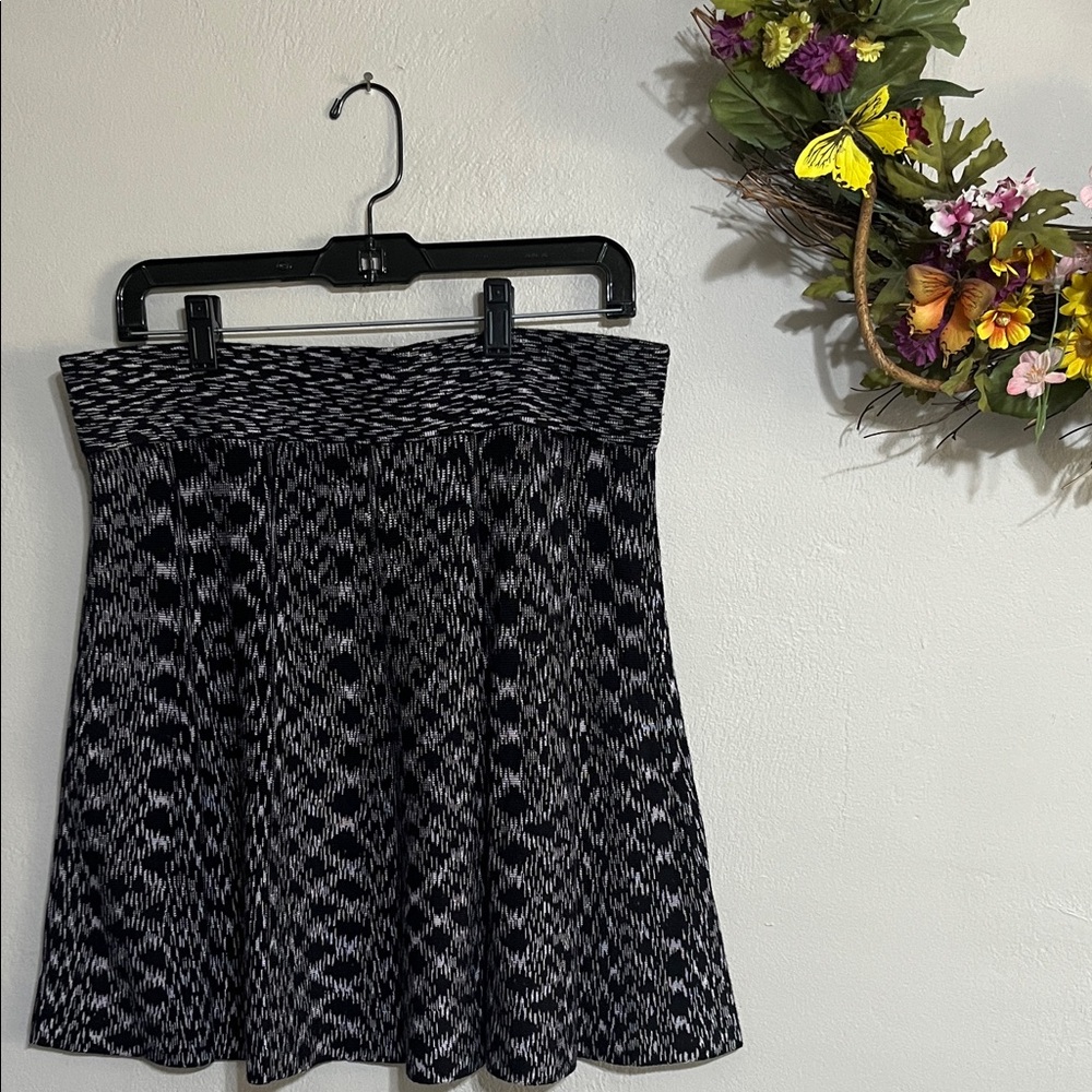 🌾Joe Fresh Black and Gray A-Line Skirt